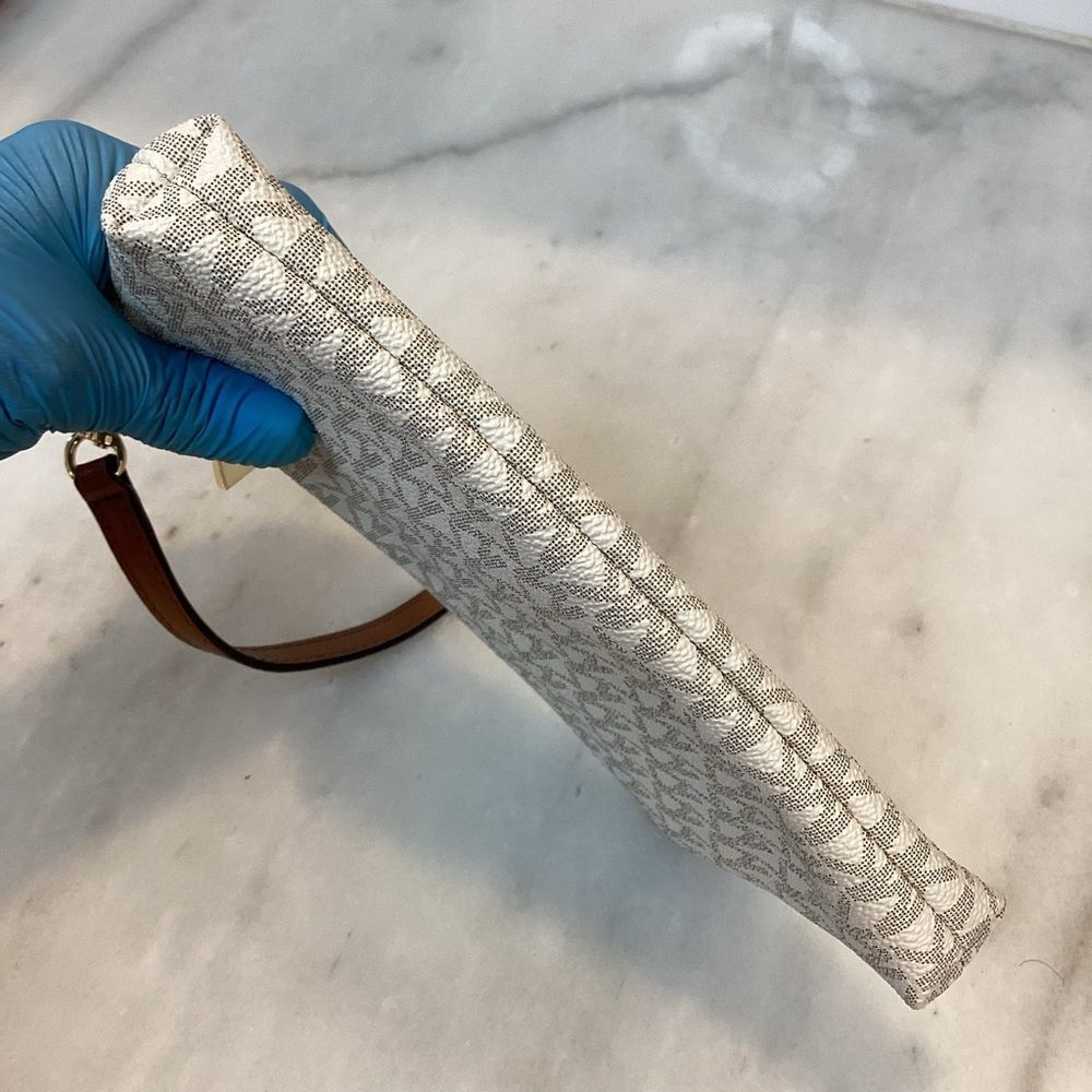 Michael Kors Bag Purse Handbag Mini Saffiano Leather Signature Logo Mini Bag - Picture 11 of 16